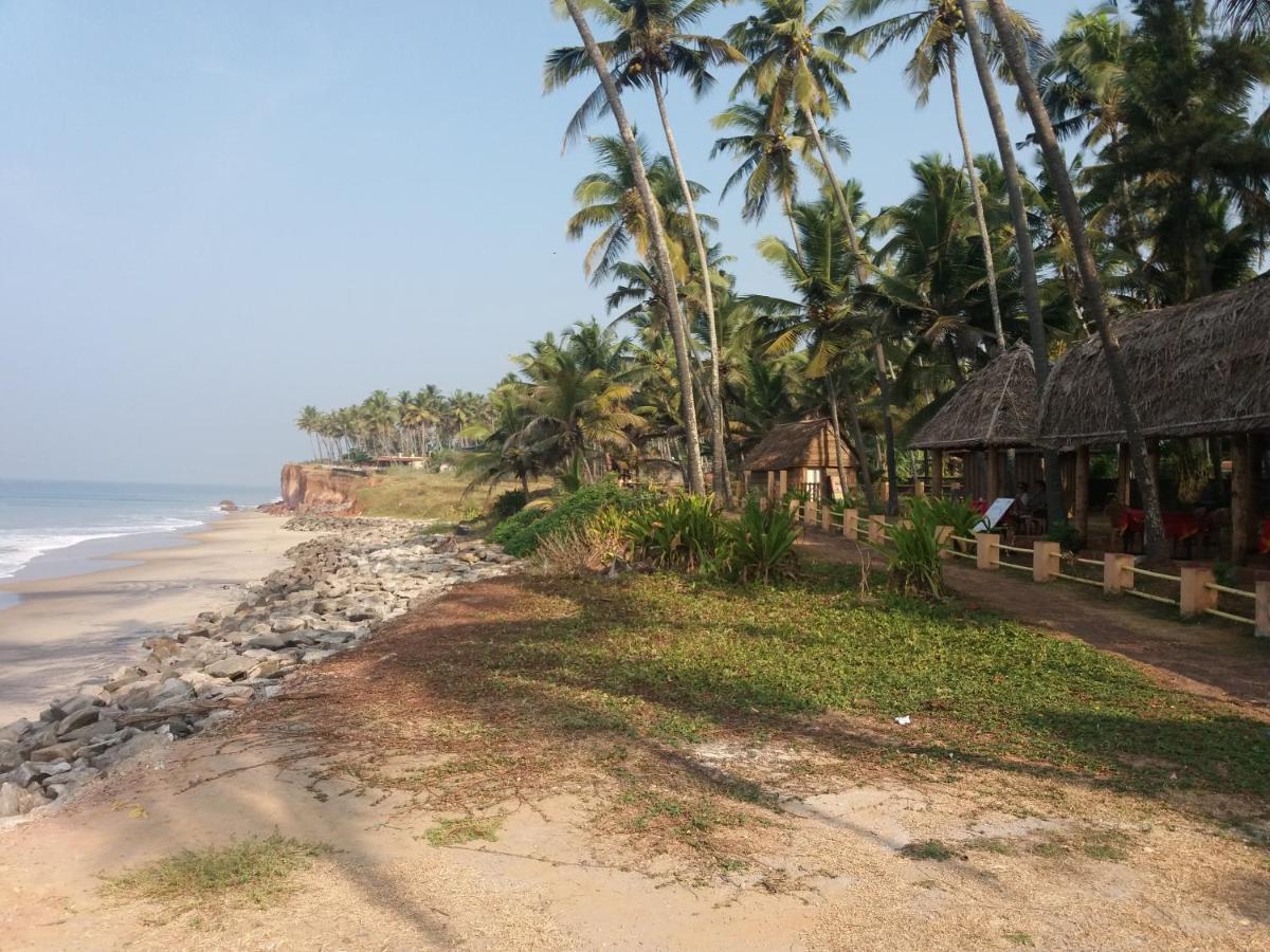 Sukriti Beach Resort Varkala Buitenkant foto