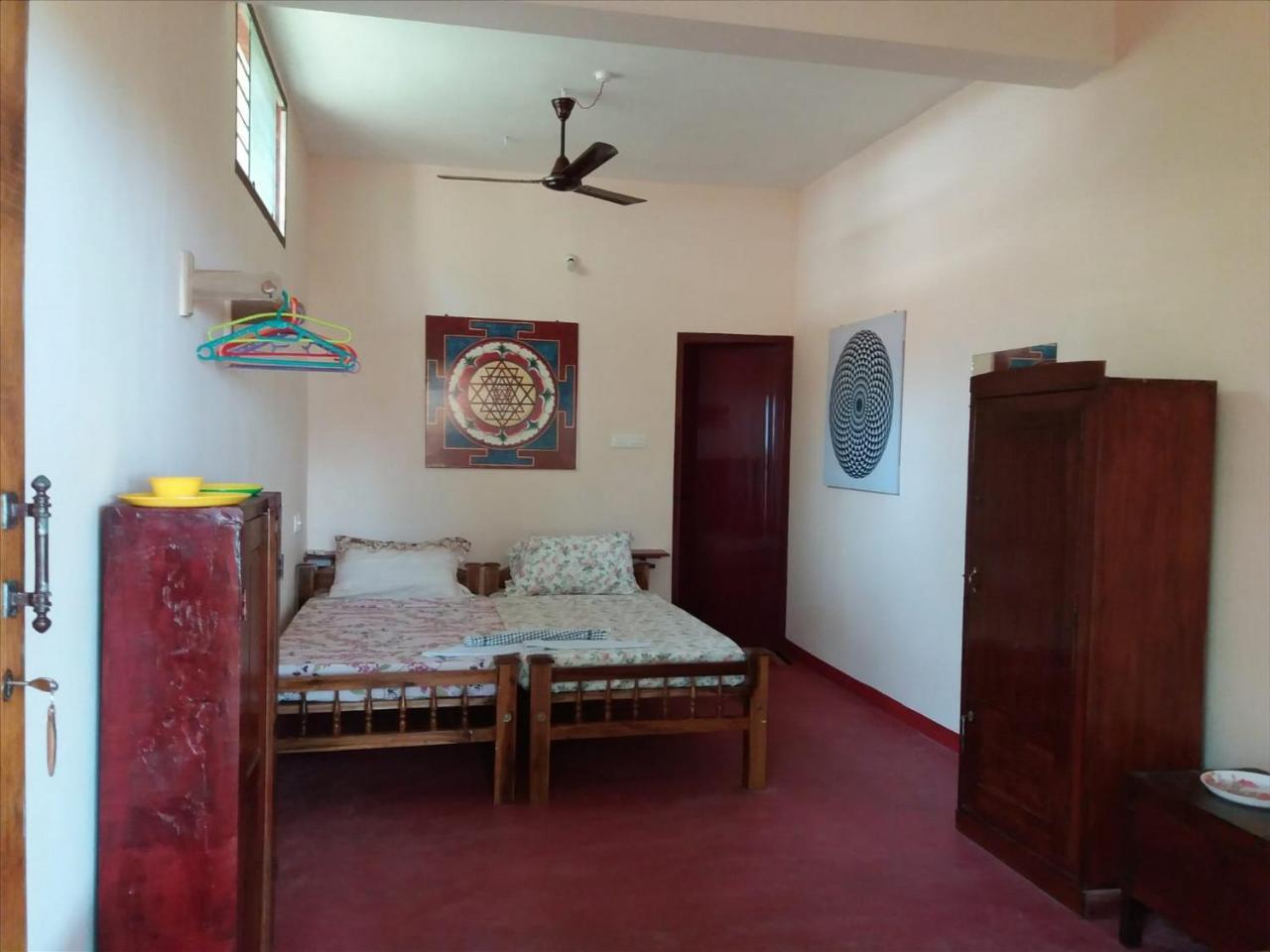 Sukriti Beach Resort Varkala Buitenkant foto